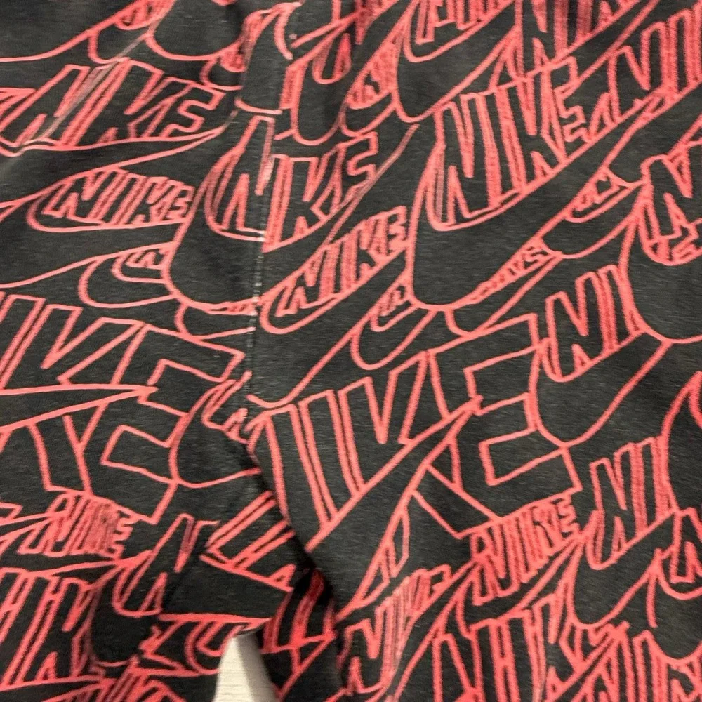Nike boys short red and black Nike print youth small